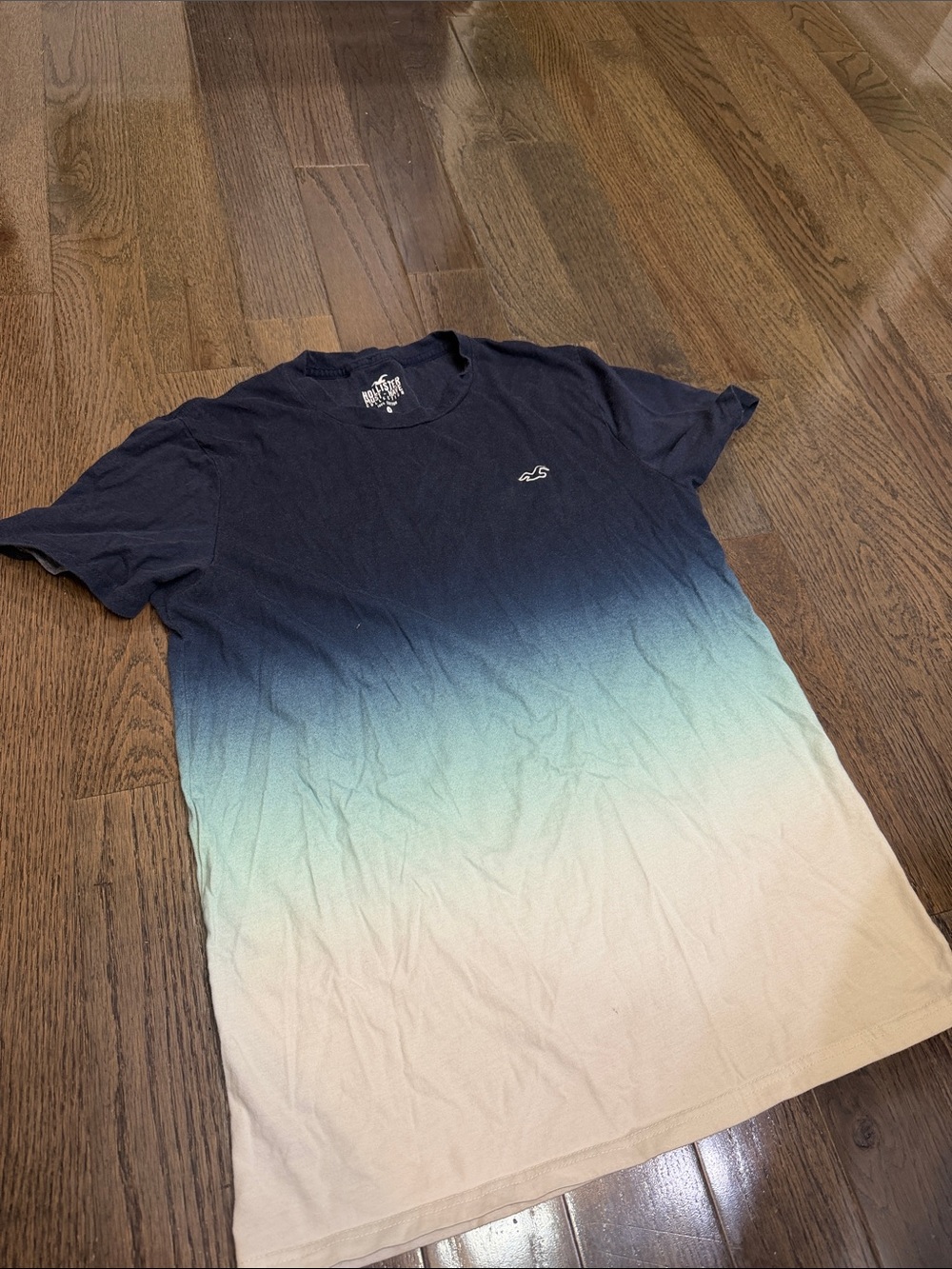 Hollister Navy to Teal Ombre Short Sleeve Tee